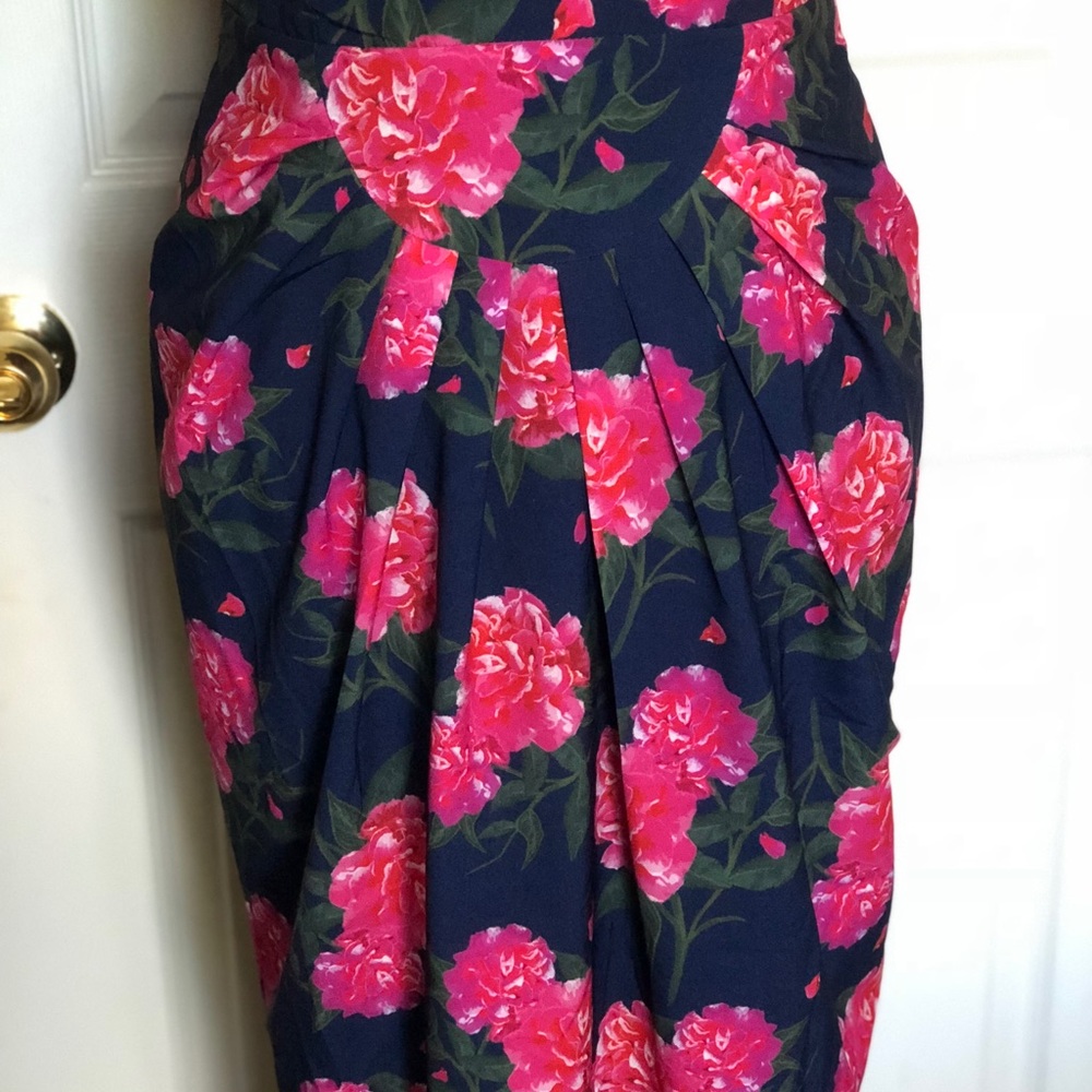 SOLD- Lindy Bop Dress in US size 12 - Picture 4 of 5